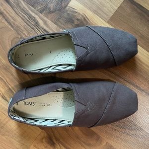 Tom’s alpargata women’s size 8.5